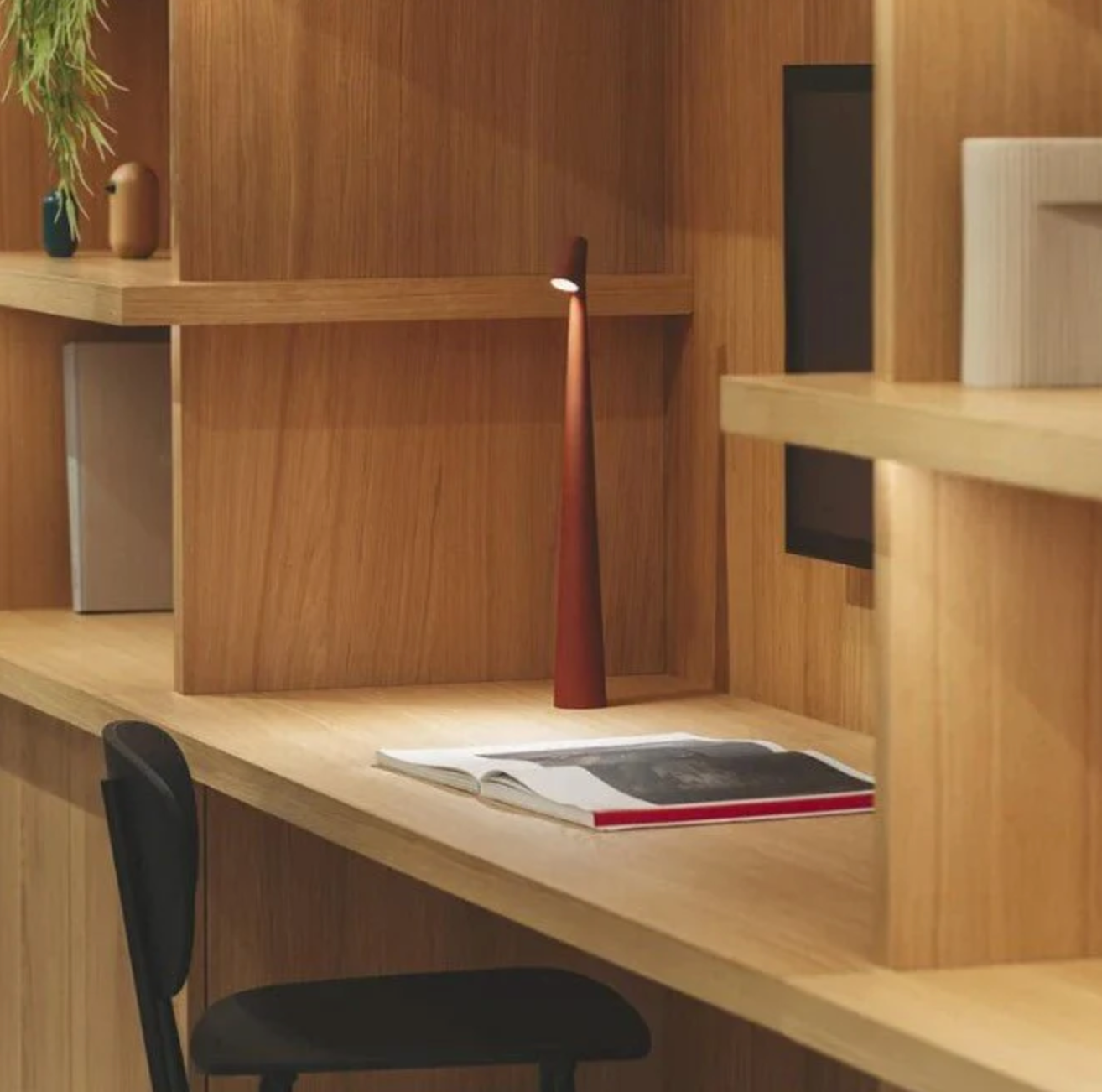Nordic Minimalist Design Mood Lamp | Cordless | Rechargeable | Dimmable | Reading Lamp | Table Lamp