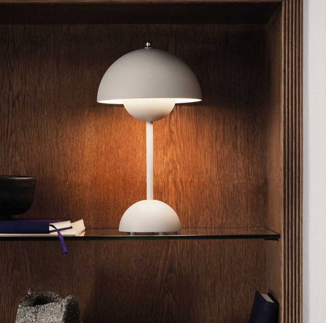 LunaGlow - Cordless LED table lamp with unique retro umbrella design | Dimmable with touch function