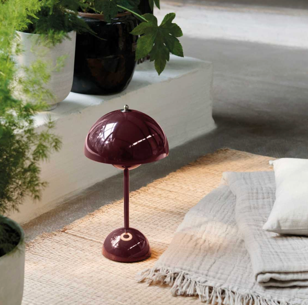 LunaGlow - Cordless LED table lamp with unique retro umbrella design | Dimmable with touch function