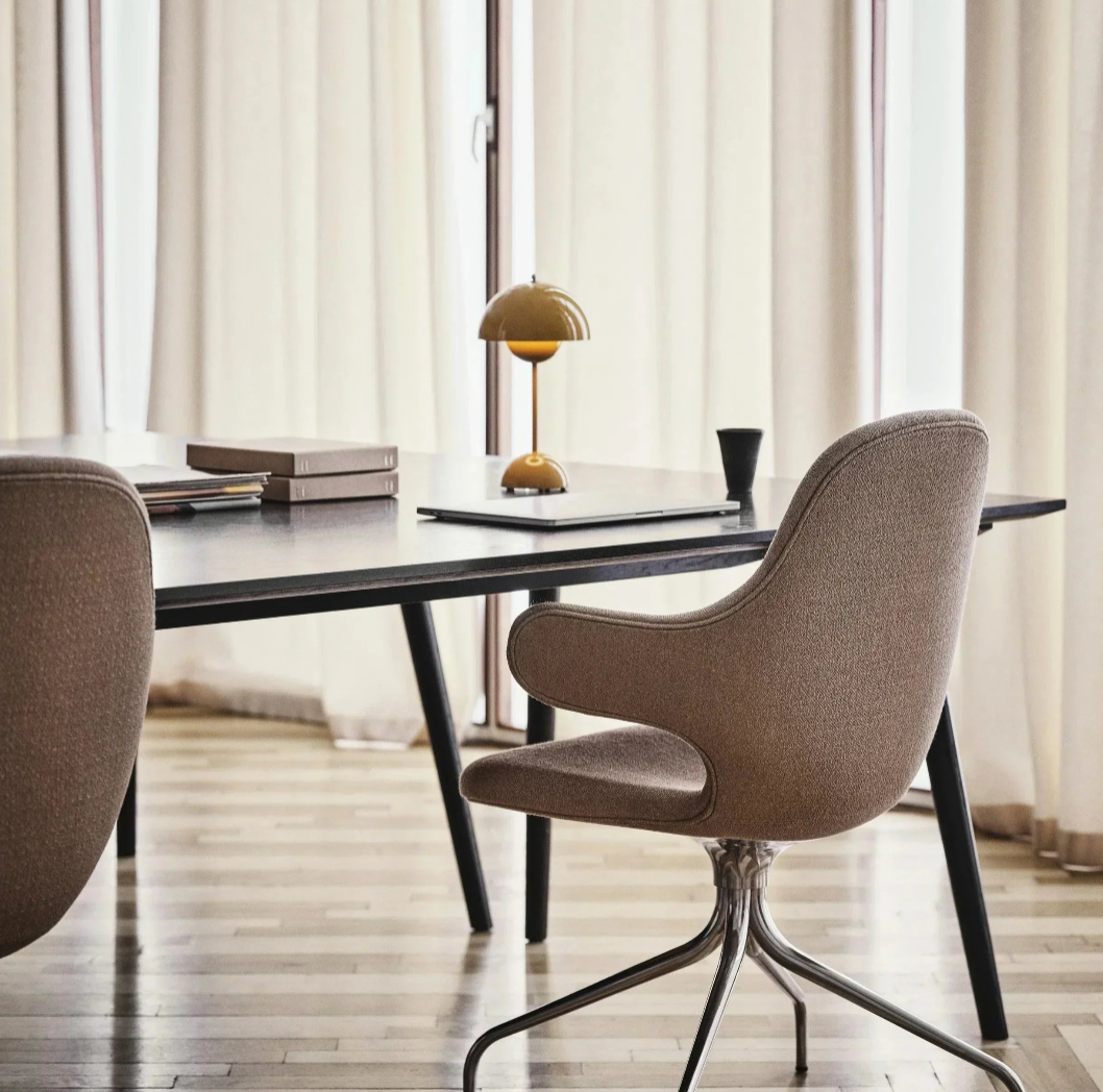 LunaGlow - Cordless LED table lamp with unique retro umbrella design | Dimmable with touch function