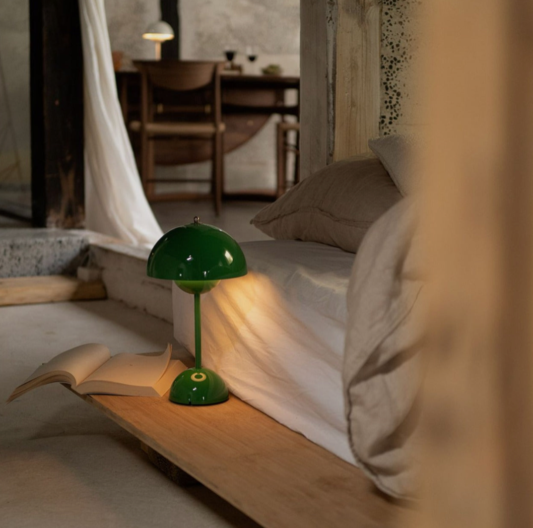 LunaGlow - Cordless LED table lamp with unique retro umbrella design | Dimmable with touch function