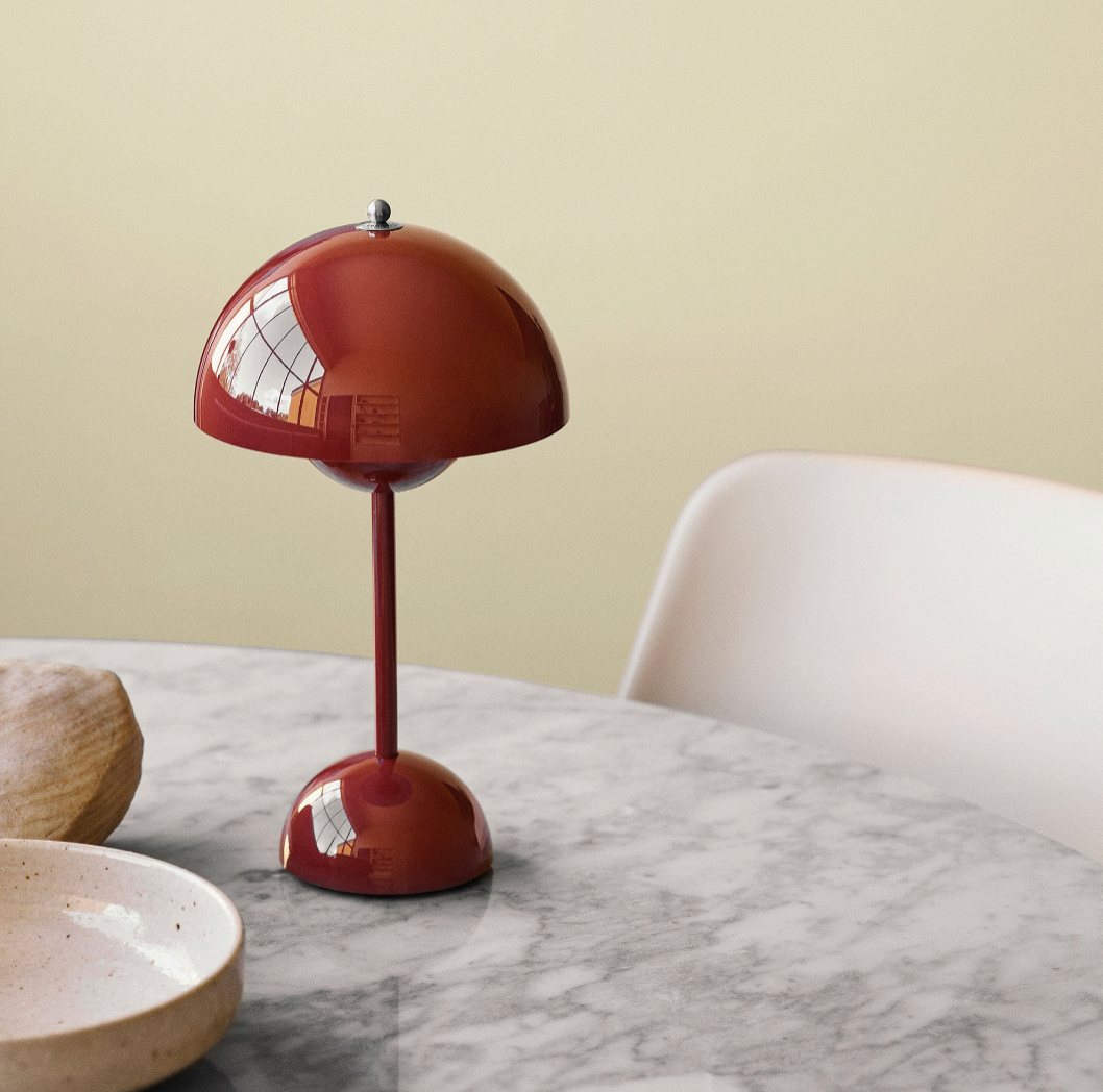 LunaGlow - Cordless LED table lamp with unique retro umbrella design | Dimmable with touch function