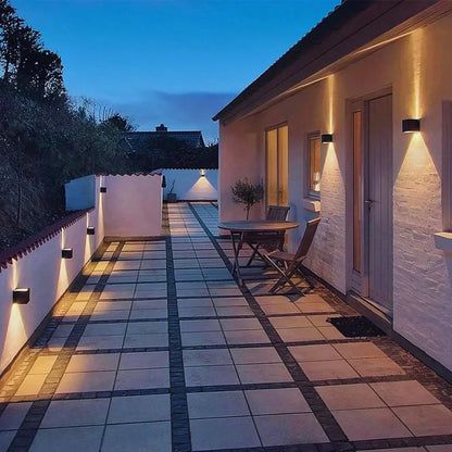 SquareLamp - Adjustable Modern Wall Light