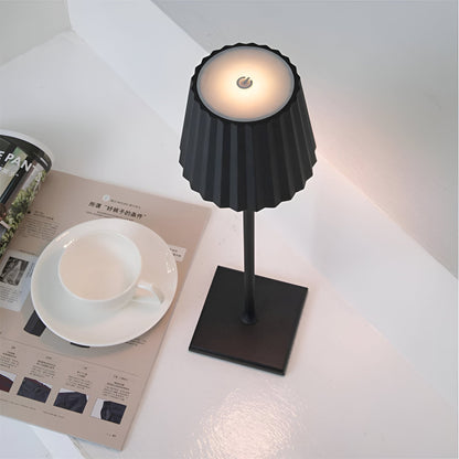 LaminaTouch - Dimmable Cordless and Rechargeable Modern LED Table Lamp