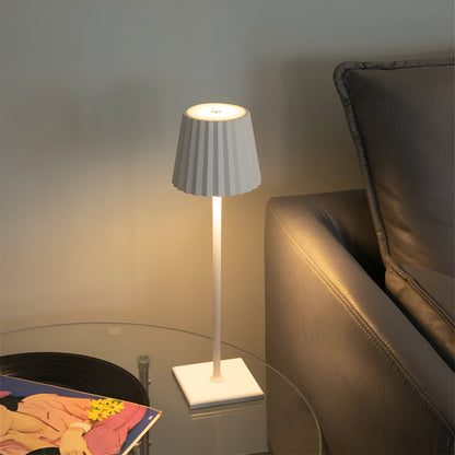 LaminaTouch - Dimmable Cordless and Rechargeable Modern LED Table Lamp